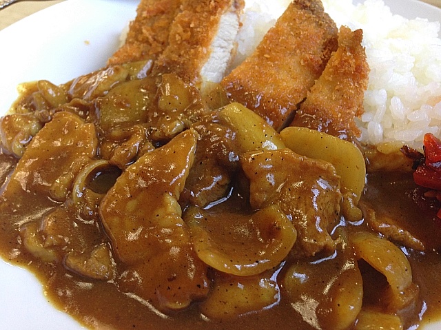 村上市・「あさひ食堂」カツカレー_b0091423_14180321.jpg