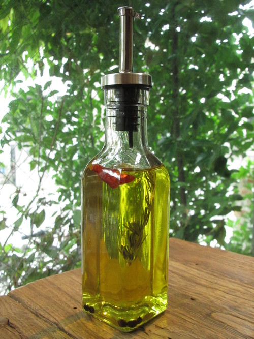 特製オリーブオイル！_d0176832_1823141.jpg