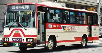 岐阜乗合自動車 三菱U-MK517J +呉羽_e0030537_2215320.jpg