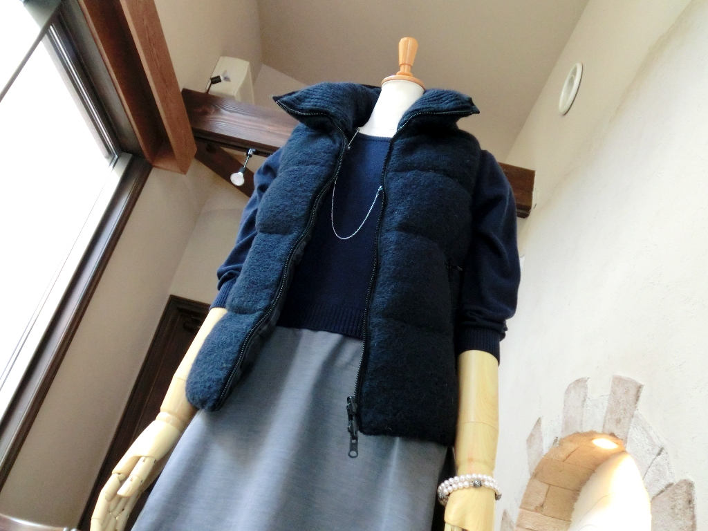  ”Brahmin～No.5～2014 A&W New～リバーシブルダウンベスト（2）”_d0153941_16395553.jpg