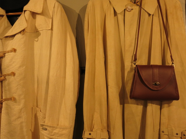 \"Der SAMMLER solo × TheThreeRobbers CHROMEXCEL MINI SHOULDER\"ってこんなこと。_c0140560_10173522.jpg