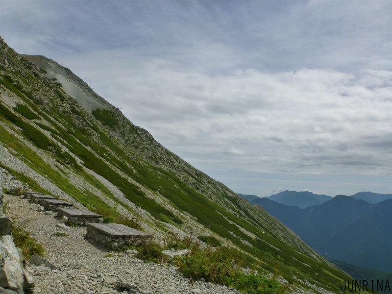 d0110562_08122972.jpg
