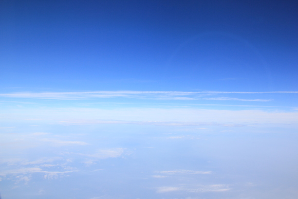 空の旅 まもなく着陸!_d0202264_8165063.jpg