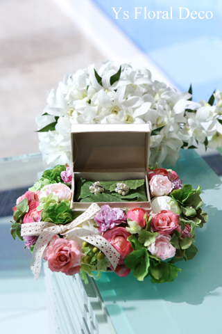 ハワイのおふたりに 花冠&リストレットとお揃いのリングピロー_b0113510_20343535.jpg