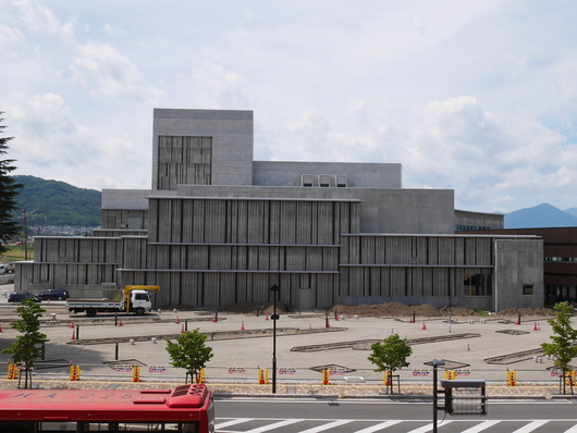 上田サントミューゼ チューニングコンサート スタジオバッテリー建築blog
