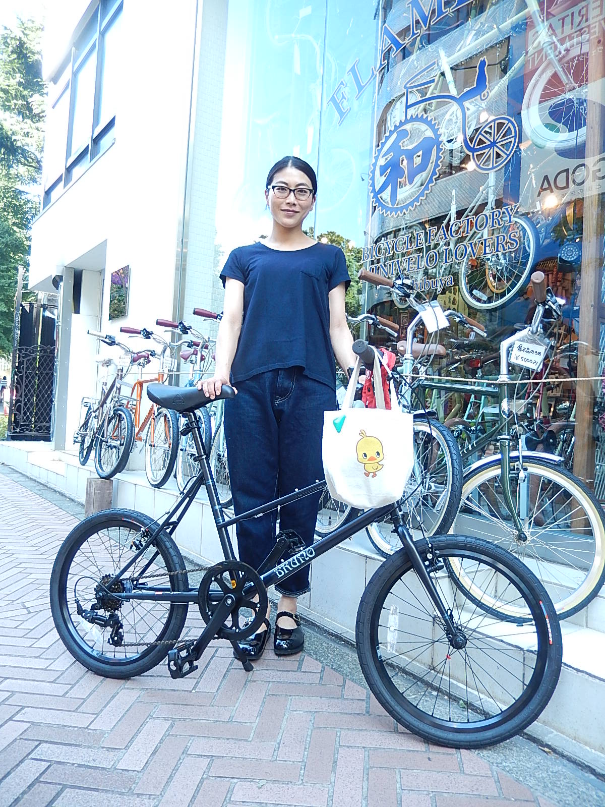 9月14日　渋谷　原宿　の自転車屋　FLAME bike前です_e0188759_14585586.jpg