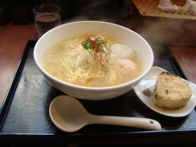 吉祥寺「麺屋 海神」へ行く。_f0232060_13563088.jpg