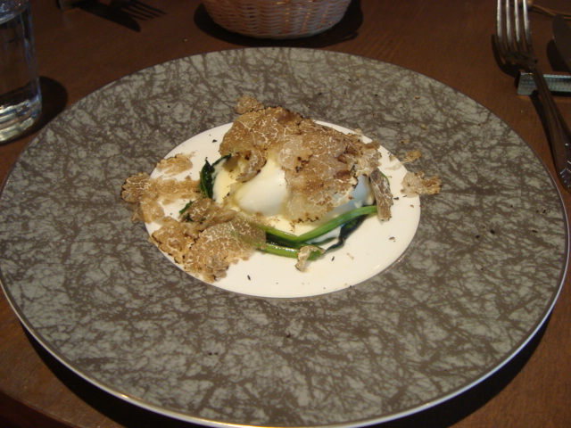 六本木「ラスフォリーナ」へ行く。_f0232060_14374574.jpg