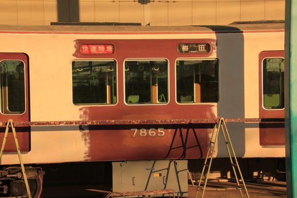 阪急7305F リニューアル工事!_d0202264_194424100.jpg