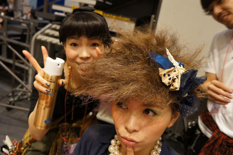 ヘアショー <STYLING COLLECTION S-feh KANSAI>バックステージレポート!_c0080367_19400864.jpg