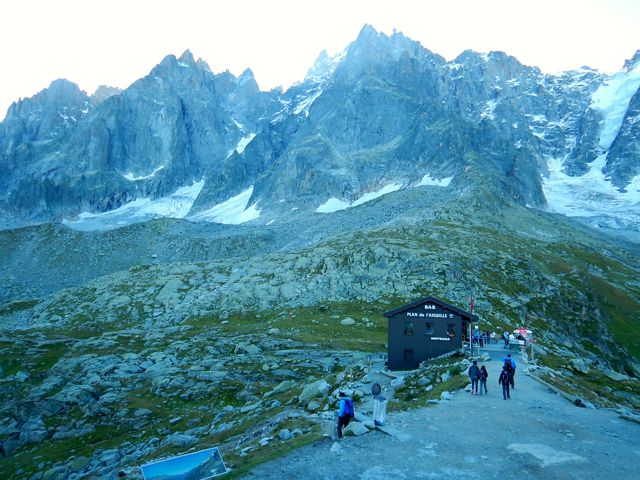 UTMB 2014  旅の記録　　〜レース前日　トレッキングを満喫_b0183911_23474281.jpg