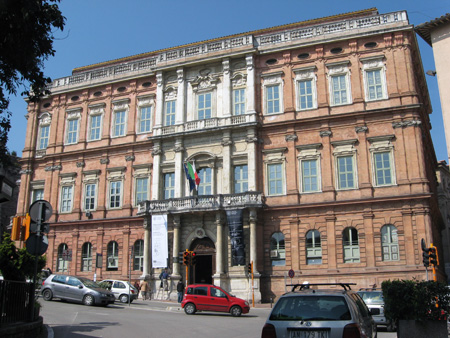 ペルージャ外国人大学・イタリア留学情報_f0234936_195255.jpg