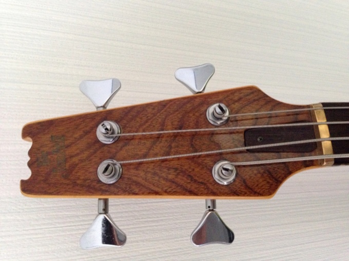 1980年製 The Aria ProⅡ SB-1000(W) 029004 : あどばた会議