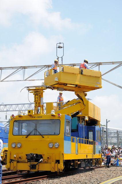 東海道新幹線ではたらく車両たち・高所編_c0081462_2015972.jpg