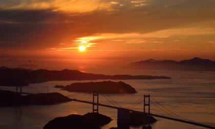 夕方になると毎日のように行きたくなる年も...._b0194185_23361068.jpg