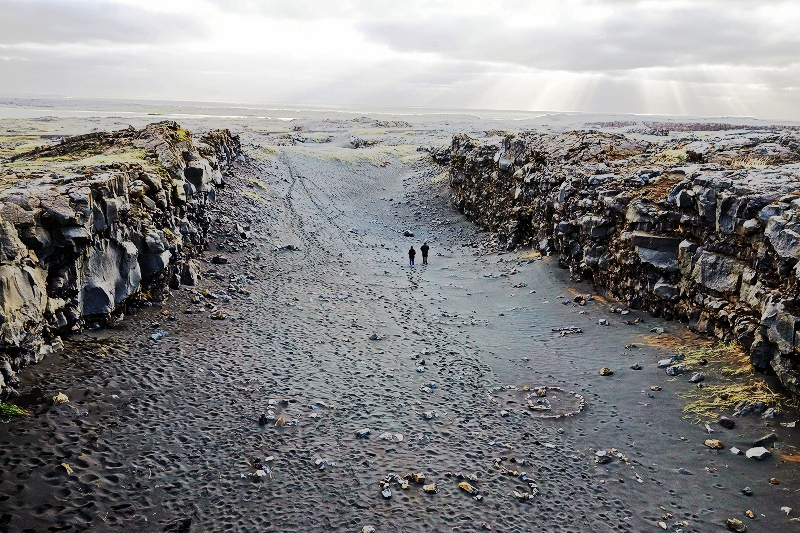絶景の連続、アイスランドの自然_d0116009_4564223.jpg