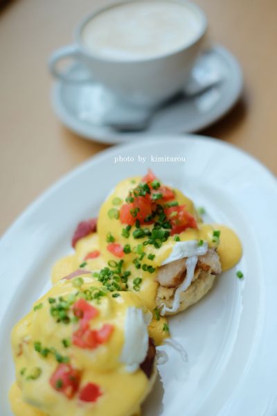 Eggs Benedict_b0280329_22162263.jpg