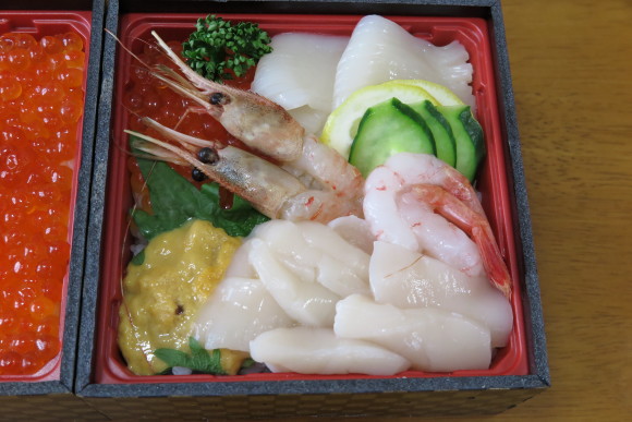 鶏すき焼き丼弁当＆ホタテ貝柱のトマトクリームパスタ_c0326245_10413587.jpg