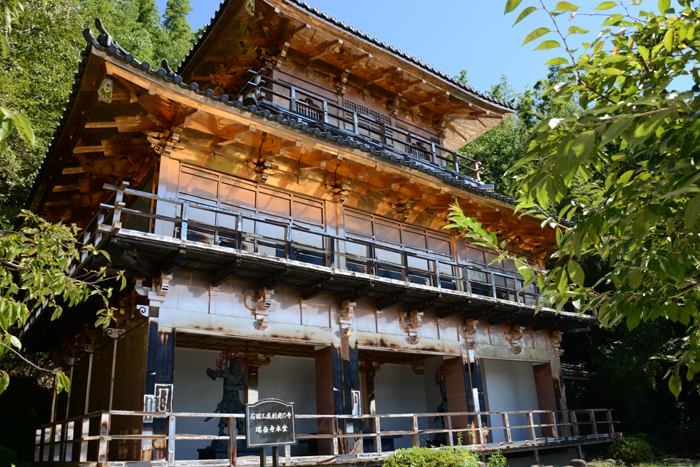 彦根なら彦根城よりすごい？！謎の城・佐和山遊園（珍スポット）_e0171573_18532689.jpg