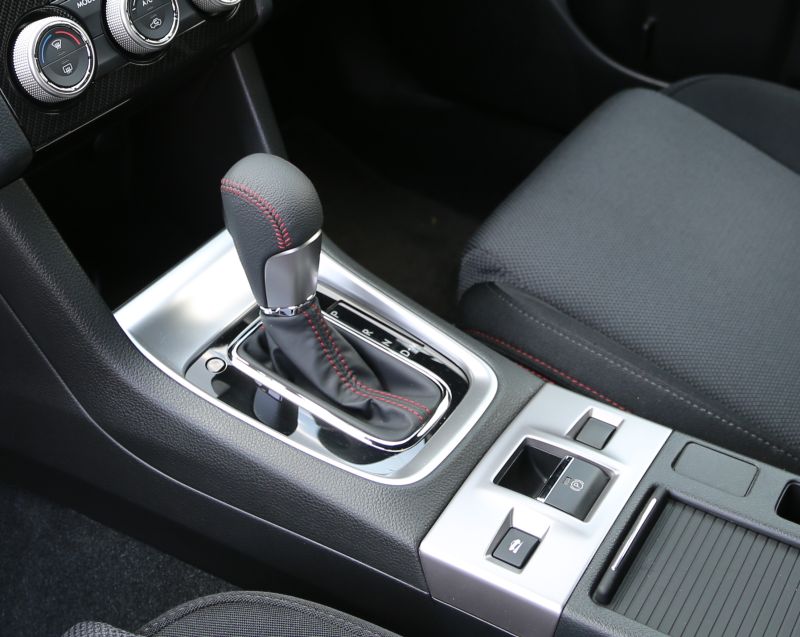 WRX「S4」の長所と短所を徹底検証_f0076731_13410364.jpg