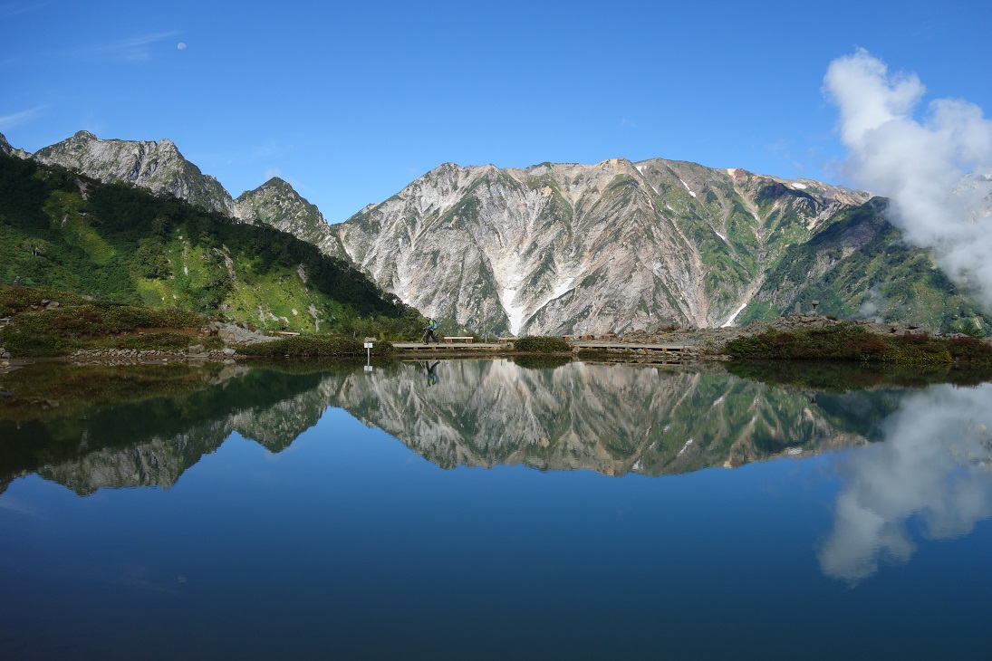 f0348933_00597.jpg