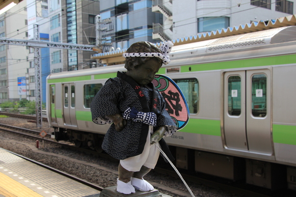2014年9月の小便小僧 浜松町駅にて!_d0202264_66388.jpg