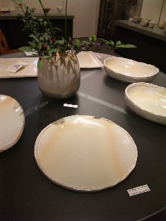 blog:岩堀 幸子 作陶展_a0103940_1854834.jpg