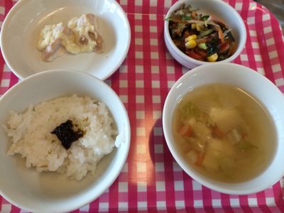 9月18日の給食_c0293682_1729692.jpg