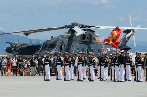 2014海上自衛隊岩国航空基地祭。_e0097197_21451742.jpg