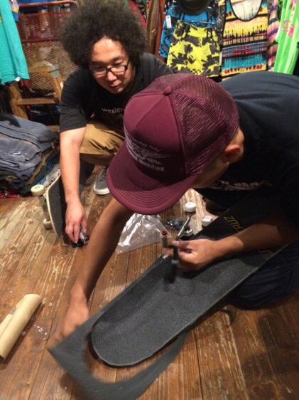 NEW SKATE STUFF ARRIVAL！！＆  ショート ホープ 祝退院！！_e0313723_1459372.jpg