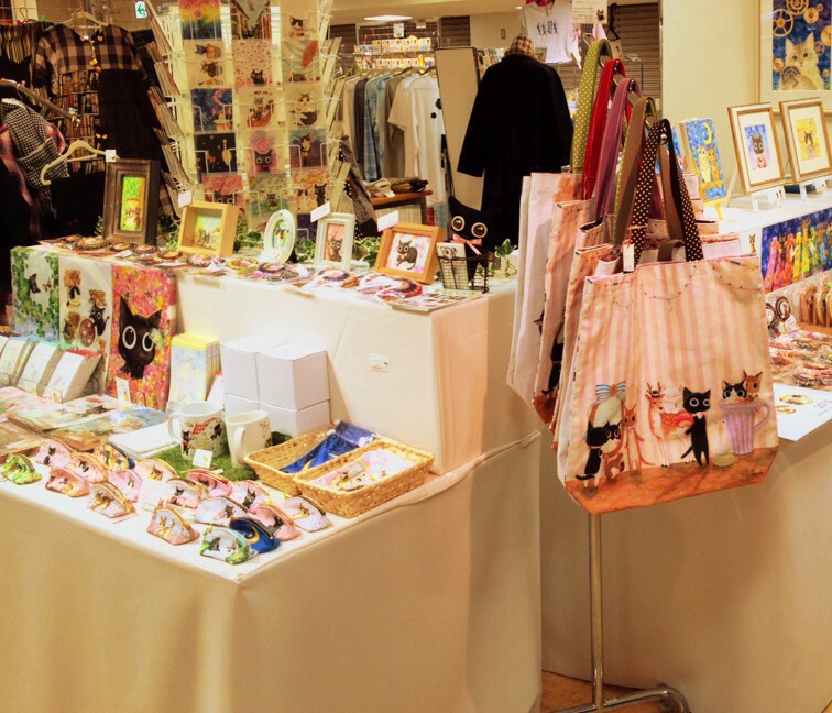 秋です(^ ^)人気猫作家展_e0044139_23051069.jpg