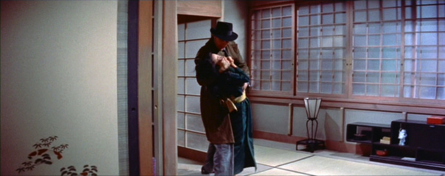 山口淑子（Yoshiko Yamaguchi）「東京暗黒街・竹の家」（1955）…其の弐_e0042361_224221100.jpg