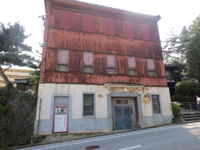 e0212073_1322149.jpg