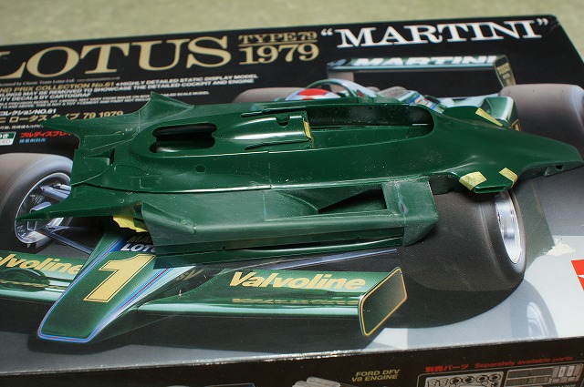 タミヤ マルティーニ・ロータス 79 1/20 製作記 その1 タミヤ マルティーニ・ロータス 79 1/20 製作記 その1