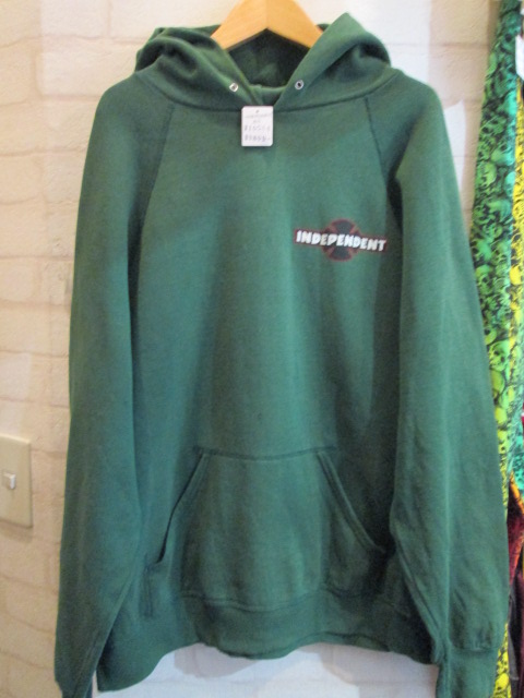 independent 90s パーカー 90's INDEPENDENT スウェットパーカー “アイアンクロス / 袖