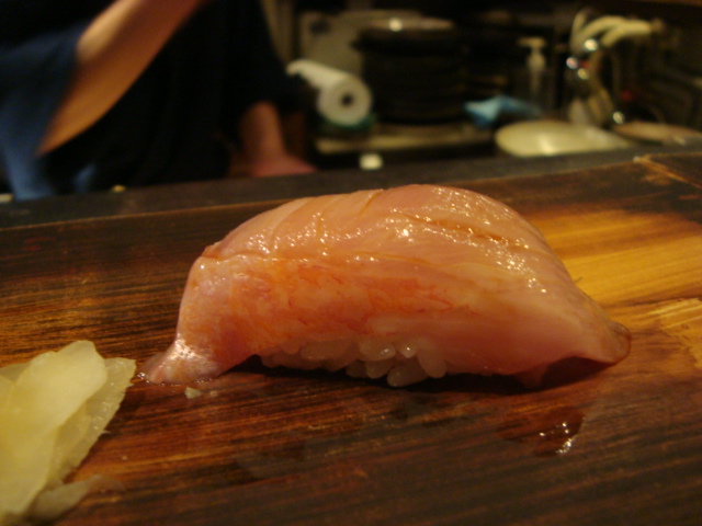 八丁堀「伊藤家のつぼ STAND SUSHI BAR」へ行く。_f0232060_14383558.jpg