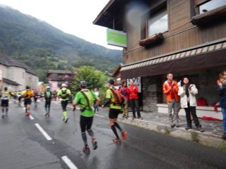 UTMB 2014  旅の記録 レース当日〜スタート！_b0183911_00281076.jpg