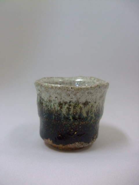 唐津・ぐい呑、湯呑をご紹介いたします。_f0144646_10224457.jpg