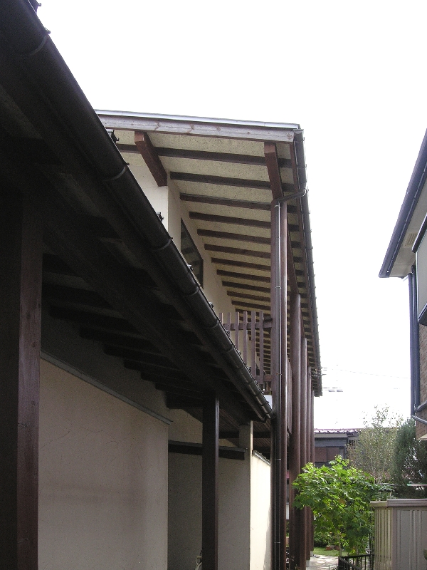 住宅密集地に建つ二世帯住宅_b0349892_07484785.jpg