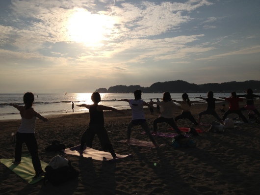 Beach yoga らぶ♥_a0267845_20223048.jpg