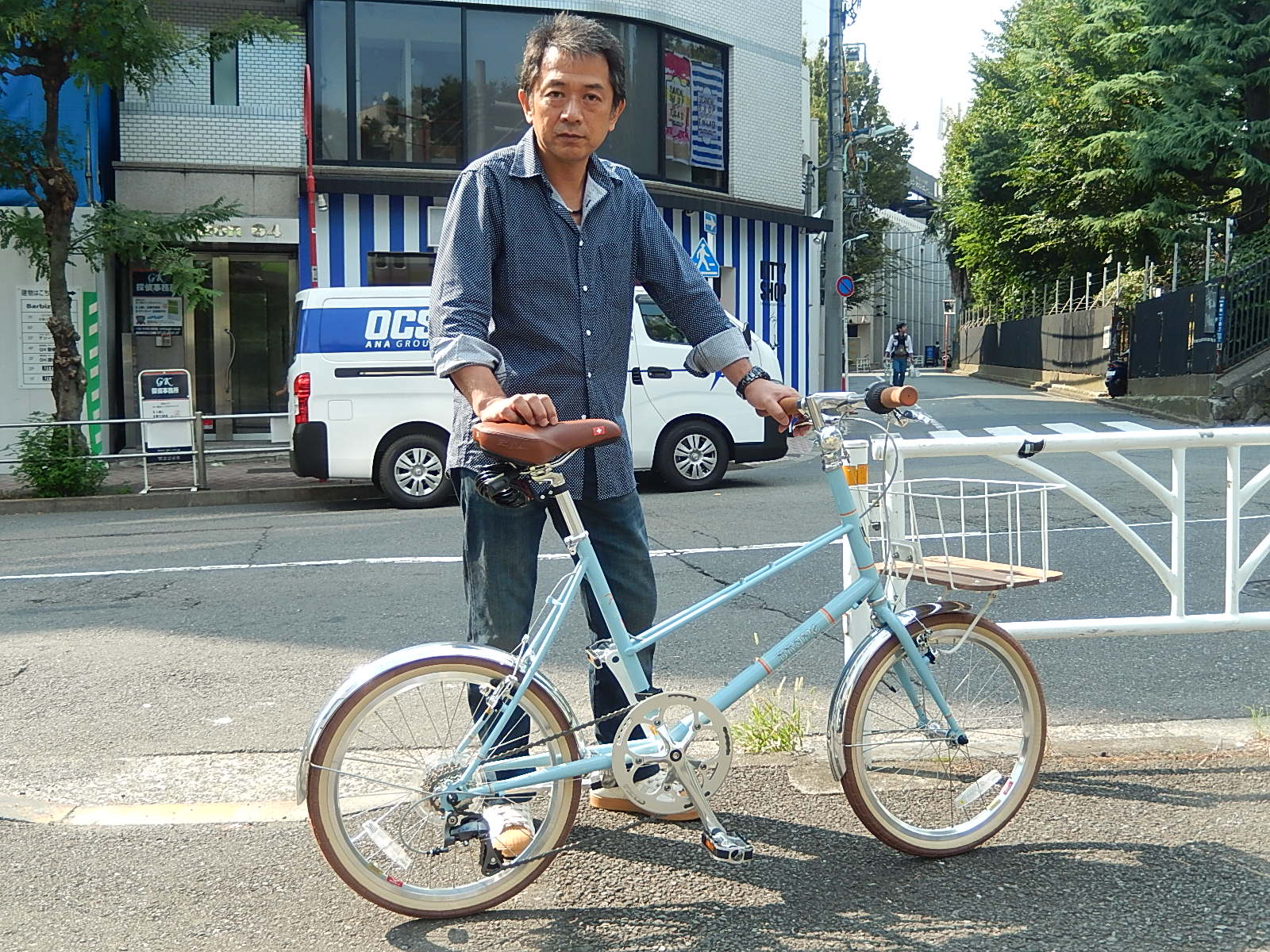 9月22日　渋谷　原宿　の自転車屋　FLAME bike前です_e0188759_14263017.jpg