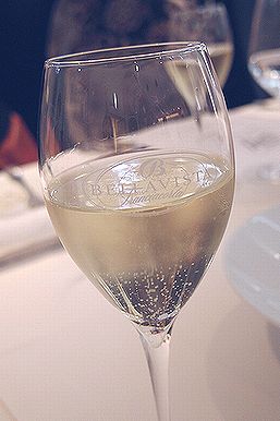 essenceコラボ企画!手話通訳つき ポンテベッキオ・山根シェフ料理講習会_a0277483_7374648.jpg