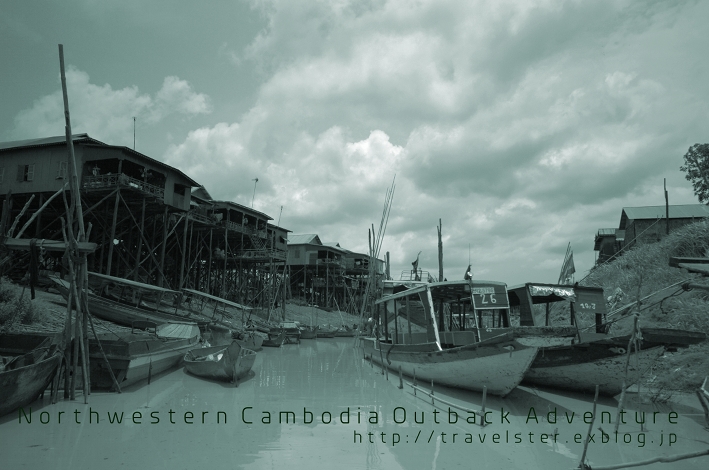湖の水かさが10m増減する集落へ行く - Kampong Phluk -_b0108109_11111641.jpg