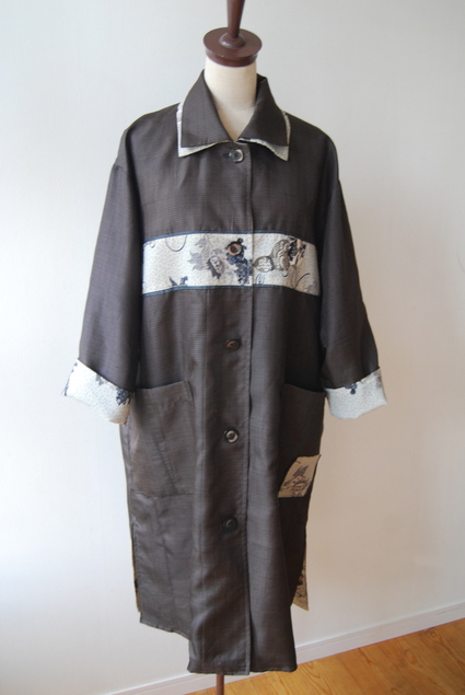 着物リメイク・男物大島で作ったロングコート_d0127925_031565.jpg