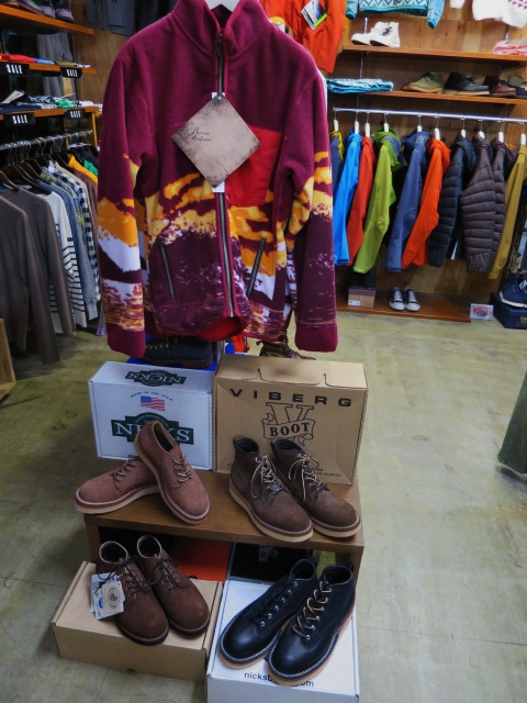 フランスの高級服地・Jules Tournier とのコラボ限定BORDER LONG TEE 。。。By Glacon_d0152280_21195067.jpg