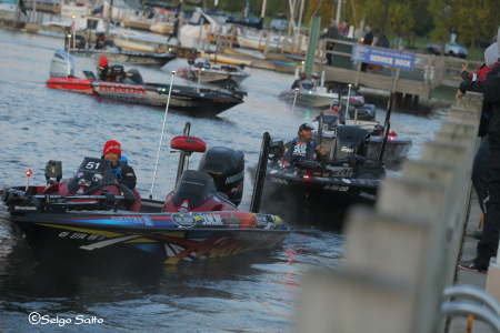 Bassmaster Elite Series Toyota AOY Championship ５日目_a0097491_12115967.jpg