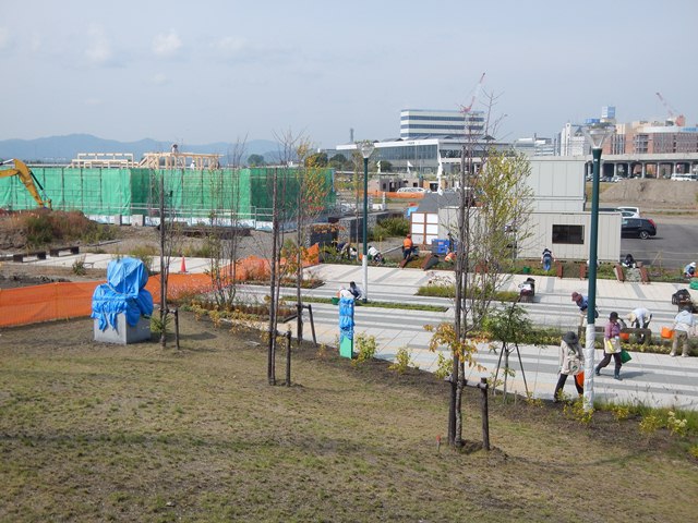e0336214_1623613.jpg