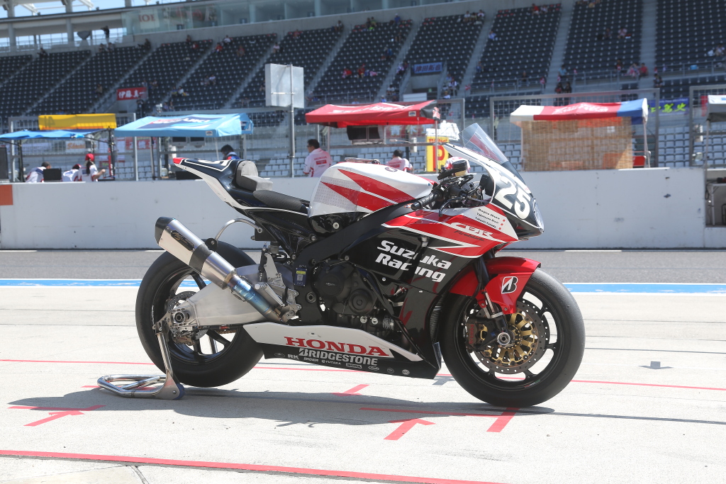 14 鈴鹿8時間耐久ロードレース Evaluation Meeting 14 鈴鹿8時間耐久ロードレース Evaluation Meeting