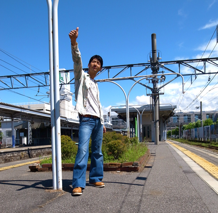 車窓、時には開け放ってゆく_e0071652_18105457.jpg