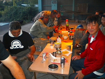 e0091220_60276.jpg